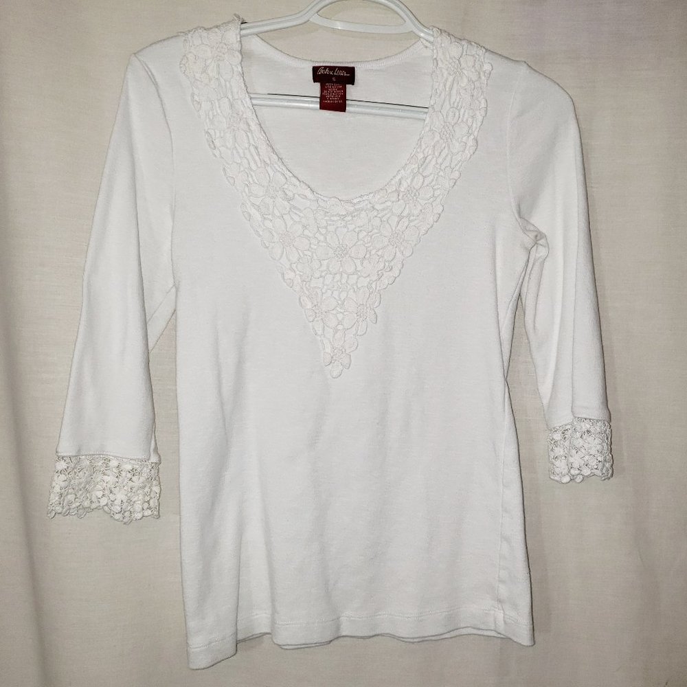 Barbara Lesser Size S (4-6) White Embroidered Top Blouse 100% Cotton Shirt #993